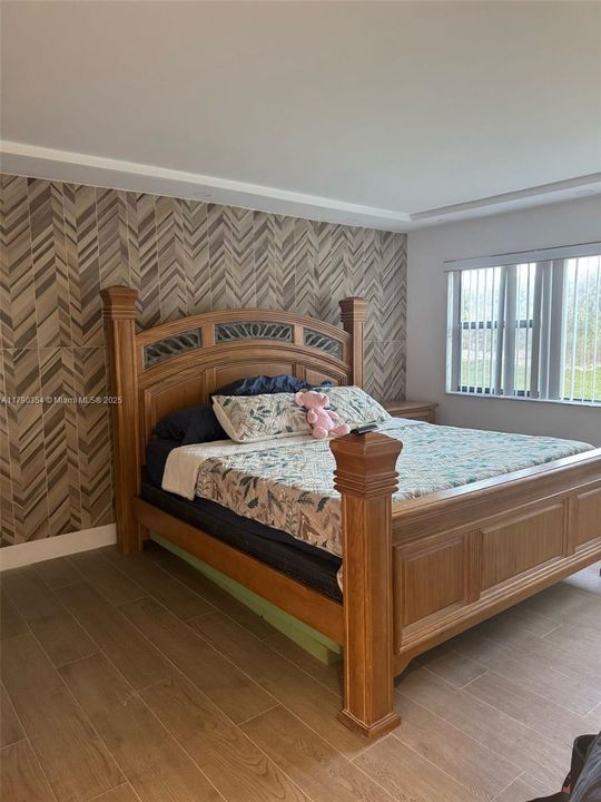 Recently Rented: $2,000 (2 beds, 2 baths, 1197 Square Feet)