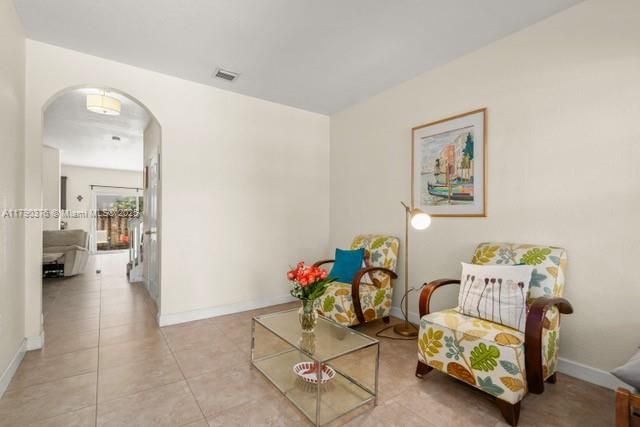 For Sale: $417,000 (3 beds, 2 baths, 1562 Square Feet)