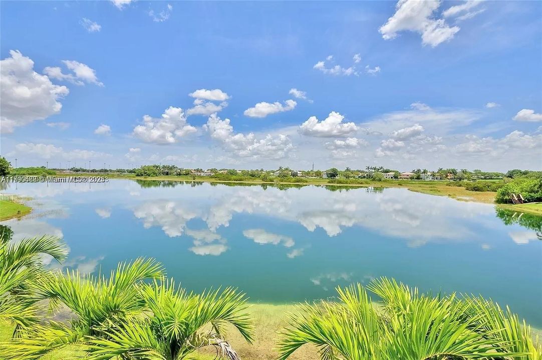 En Venta: $1,750,000 (5 camas, 6 baños, 4270 Pies cuadrados)