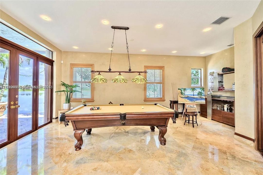 En Venta: $1,750,000 (5 camas, 6 baños, 4270 Pies cuadrados)