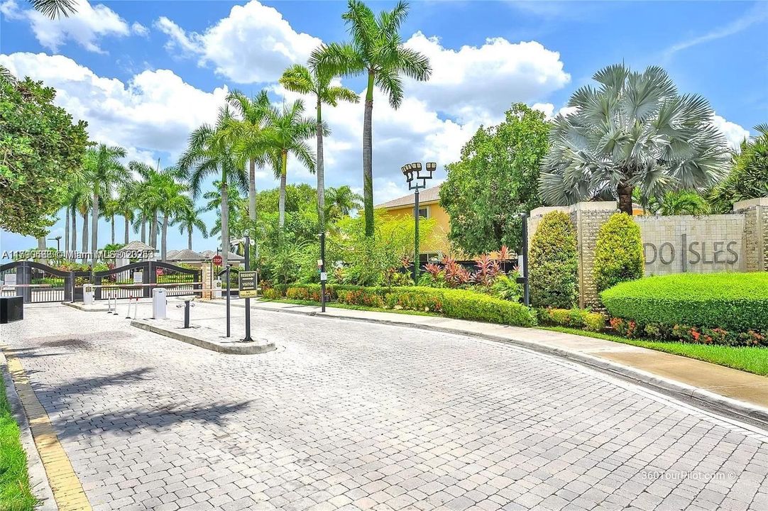 En Venta: $1,750,000 (5 camas, 6 baños, 4270 Pies cuadrados)