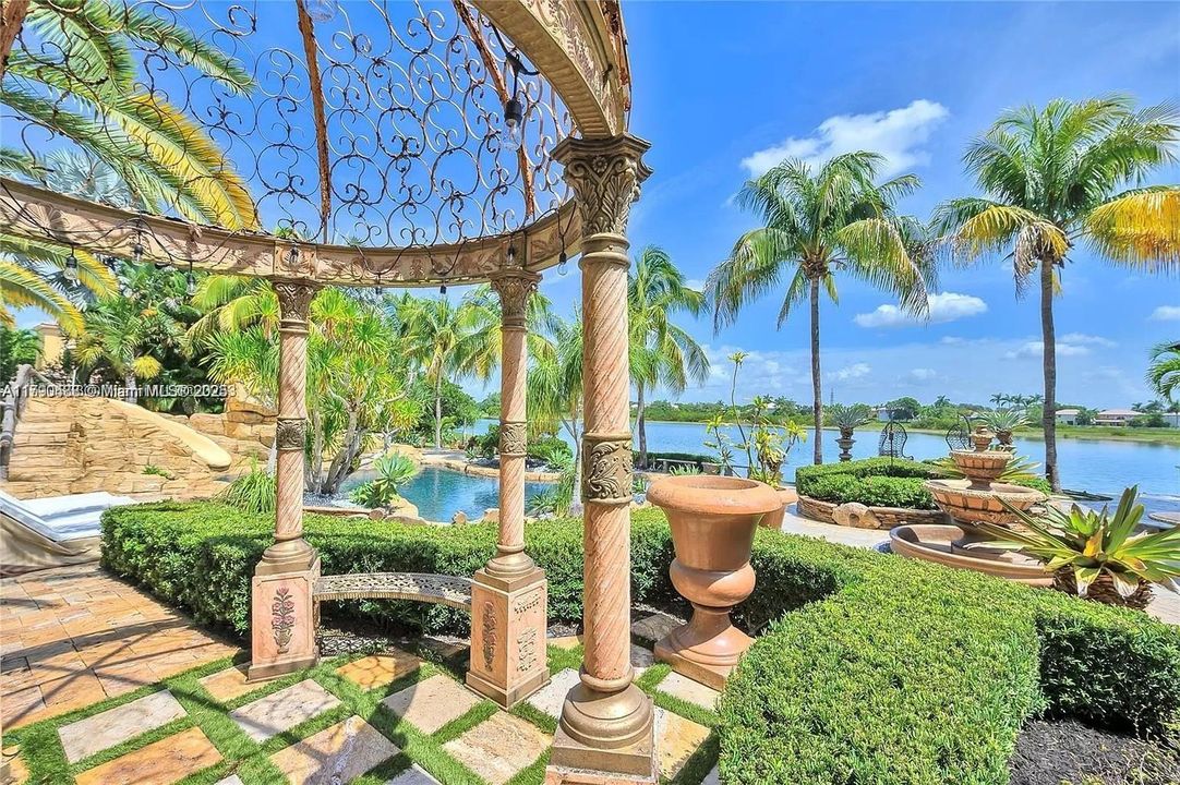 En Venta: $1,750,000 (5 camas, 6 baños, 4270 Pies cuadrados)