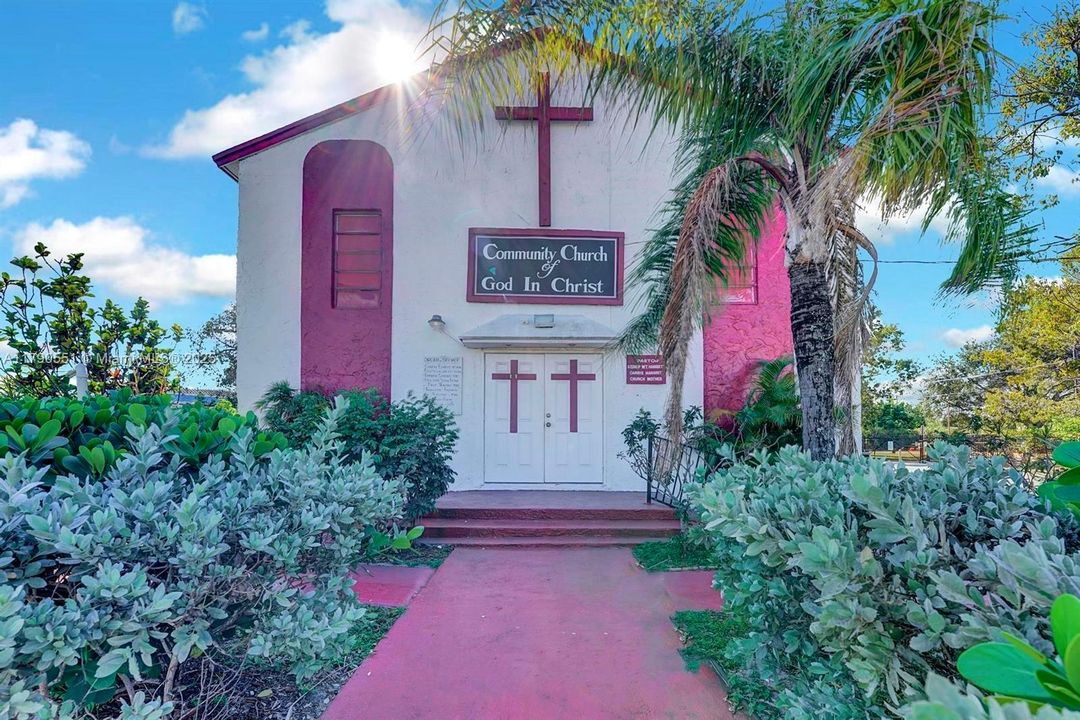 Front of commercial building