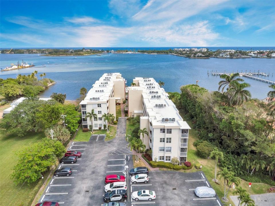Vendido Recientemente: $105,000 (1 camas, 1 baños, 577 Pies cuadrados)