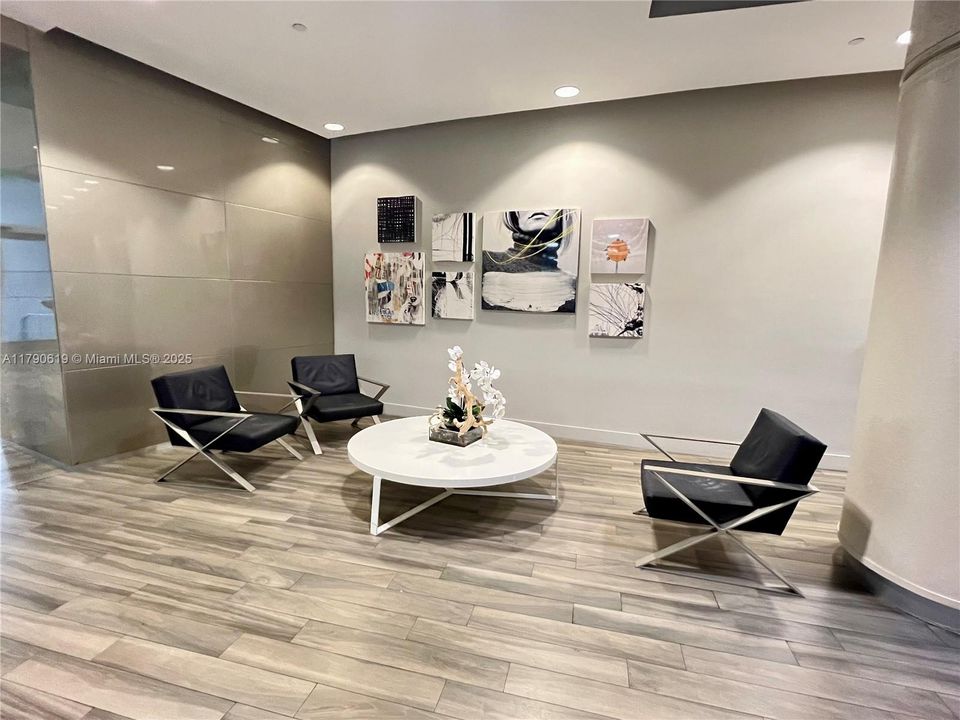 Recently Sold: $240,000 (0 beds, 1 baths, 508 Square Feet)