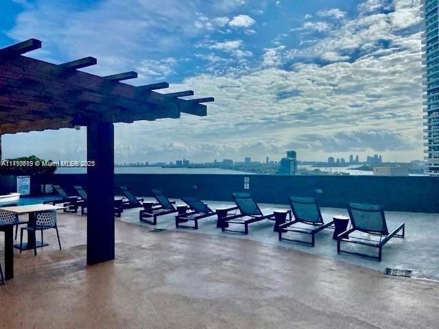 Recently Sold: $240,000 (0 beds, 1 baths, 508 Square Feet)