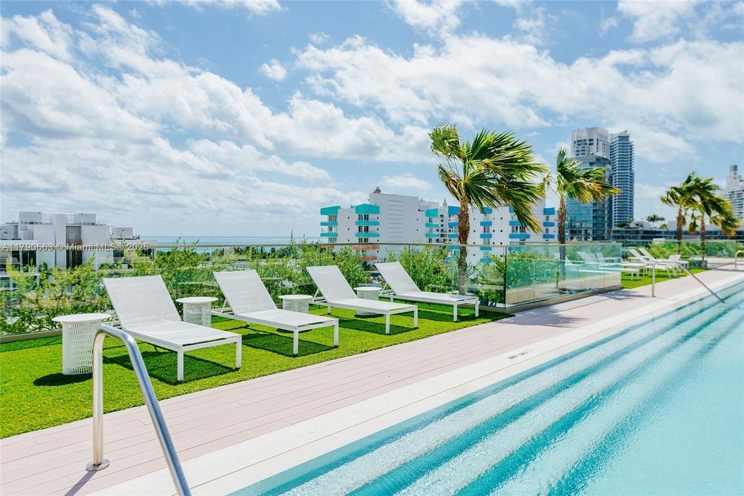 Recientemente alquilado: $21,000 (3 camas, 3 baños, 2397 Pies cuadrados)