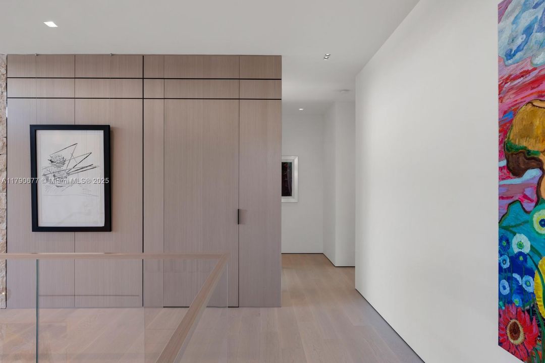 For Sale: $29,950,000 (6 beds, 6 baths, 7635 Square Feet)