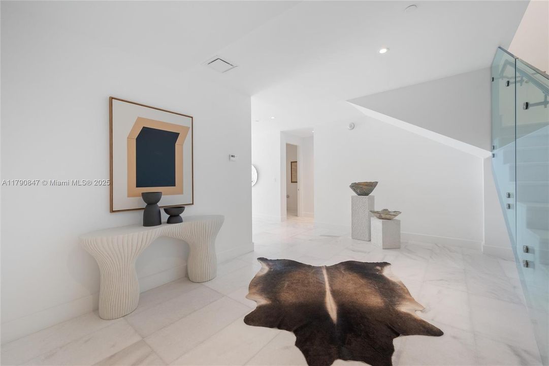 En Venta: $4,724,500 (4 camas, 6 baños, 4401 Pies cuadrados)