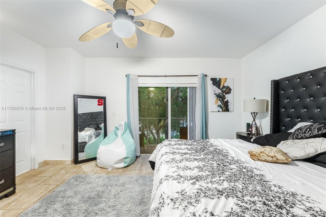 待售: $375,000 (3 贝兹, 2 浴室, 1932 平方英尺)