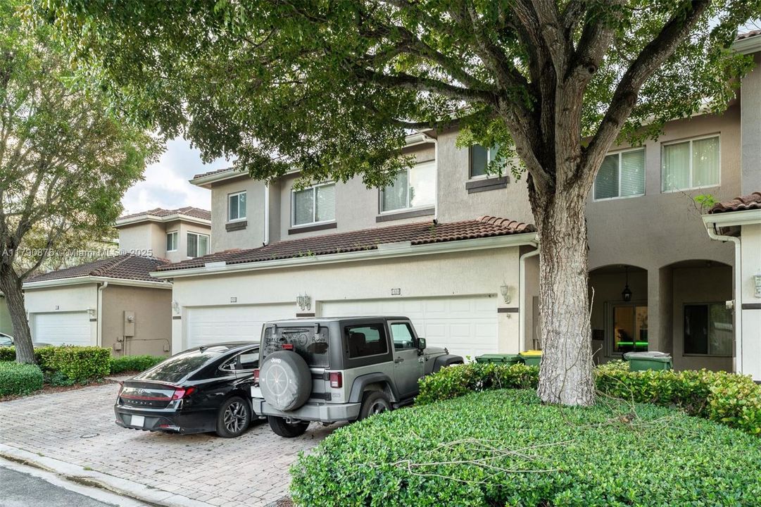 待售: $375,000 (3 贝兹, 2 浴室, 1932 平方英尺)