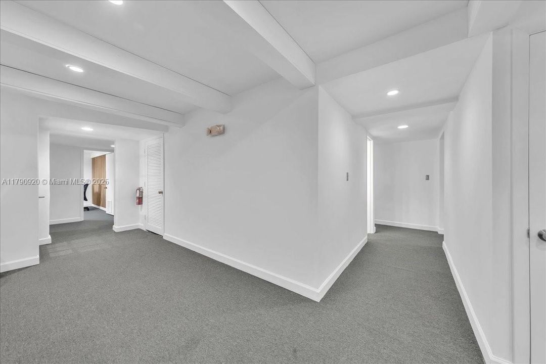 出租: $18 (0 贝兹, 0 浴室, 0 平方英尺)