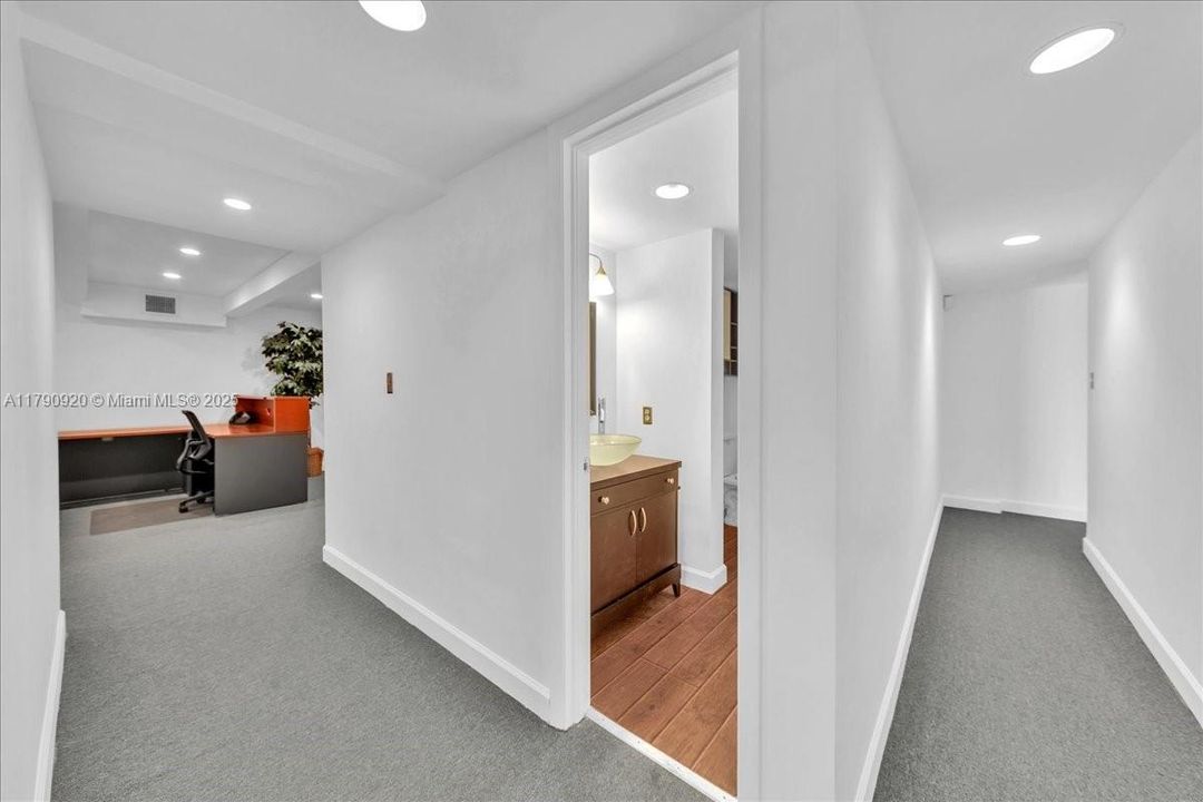 出租: $18 (0 贝兹, 0 浴室, 0 平方英尺)