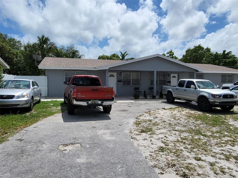 FRONT VIEW.  NEWER ROOF