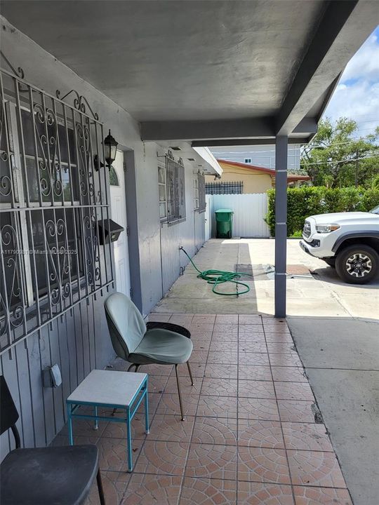 For Sale: $971,000 (0 beds, 0 baths, 2336 Square Feet)