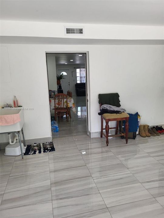 For Sale: $971,000 (0 beds, 0 baths, 2336 Square Feet)