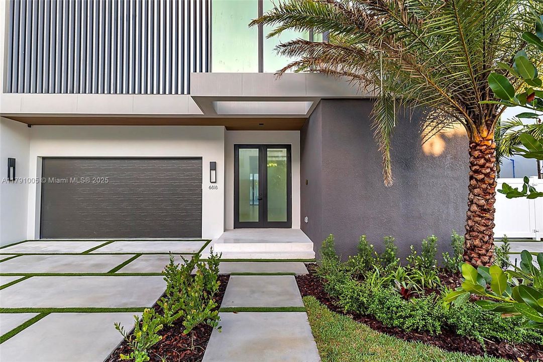 Недавно арендовано: $16,000 (4 спален, 4 ванн, 4034 Квадратных фут)