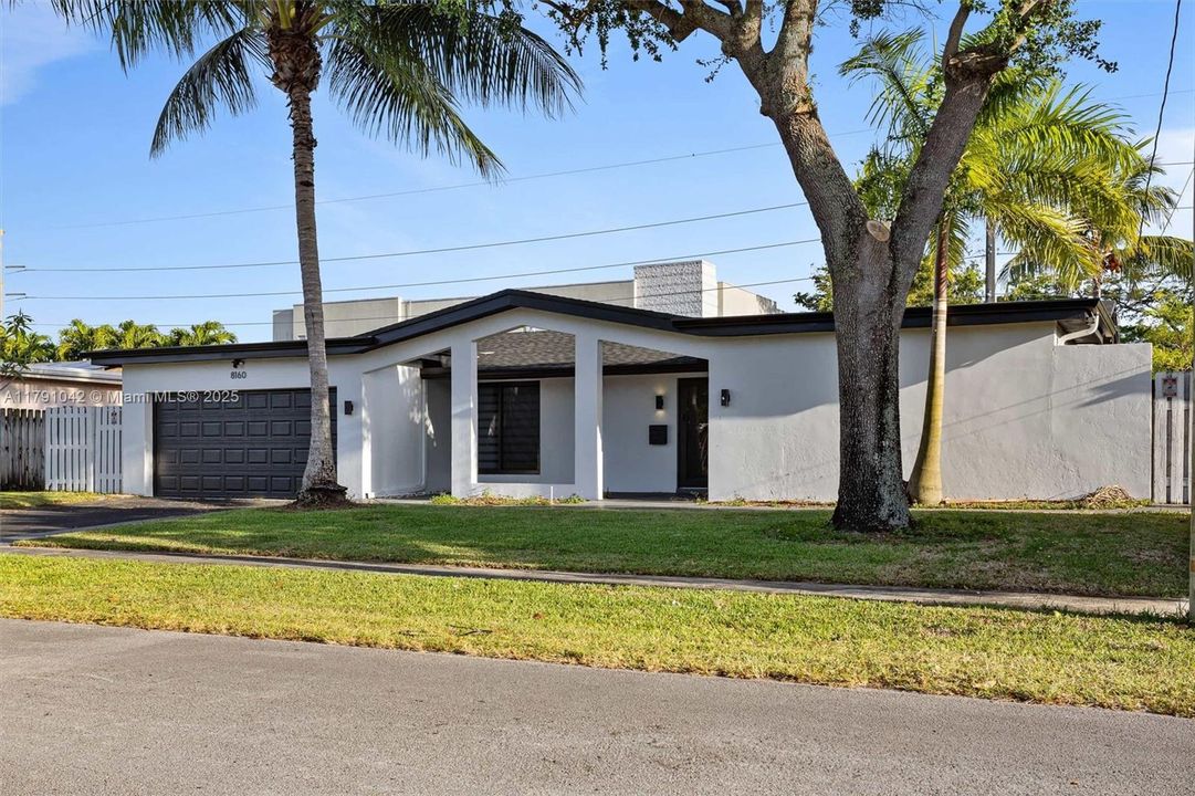 Недавно арендовано: $4,200 (3 спален, 2 ванн, 1660 Квадратных фут)