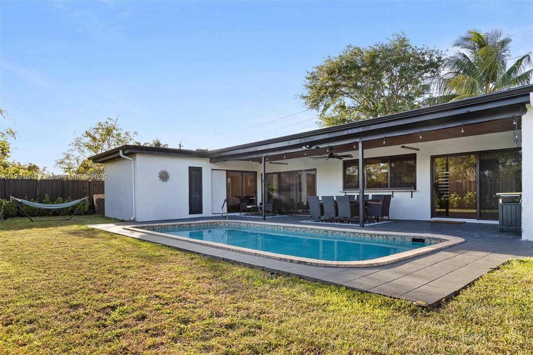 Недавно арендовано: $4,200 (3 спален, 2 ванн, 1660 Квадратных фут)