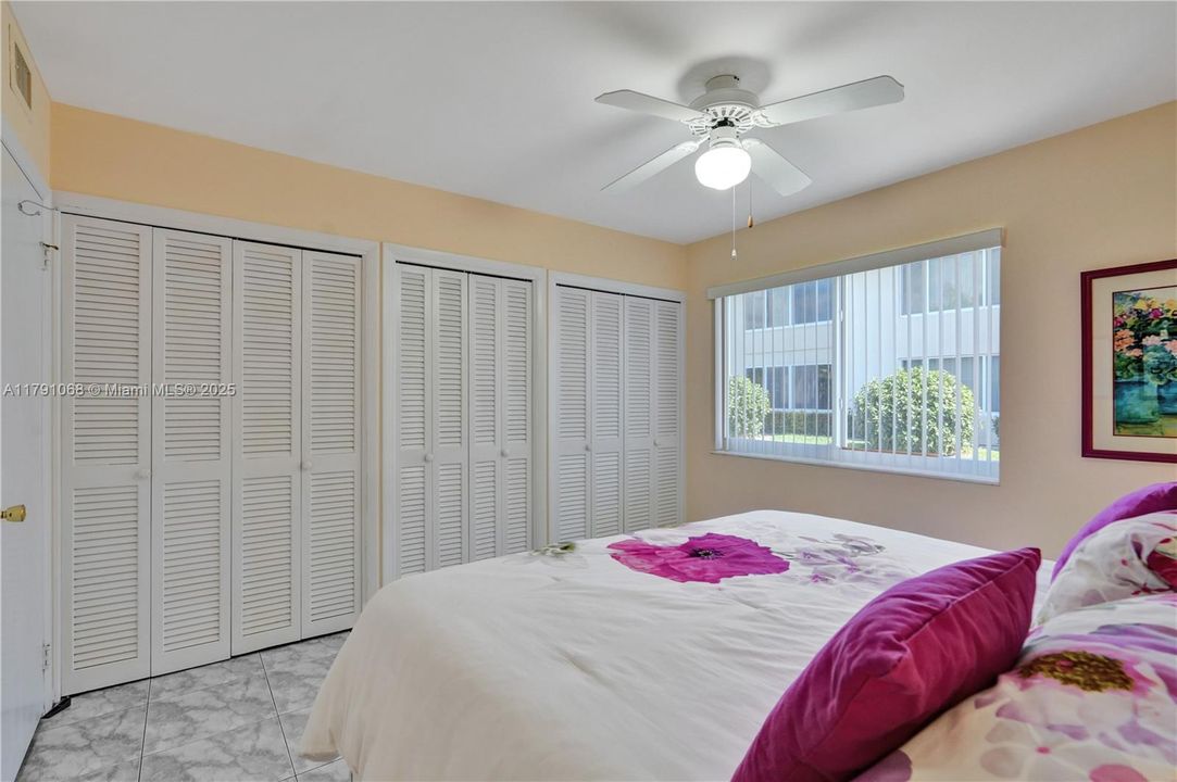 Recently Sold: $149,000 (2 beds, 2 baths, 1104 Square Feet)