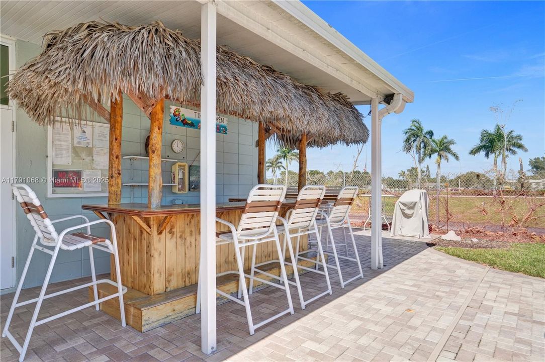 Recently Sold: $149,000 (2 beds, 2 baths, 1104 Square Feet)