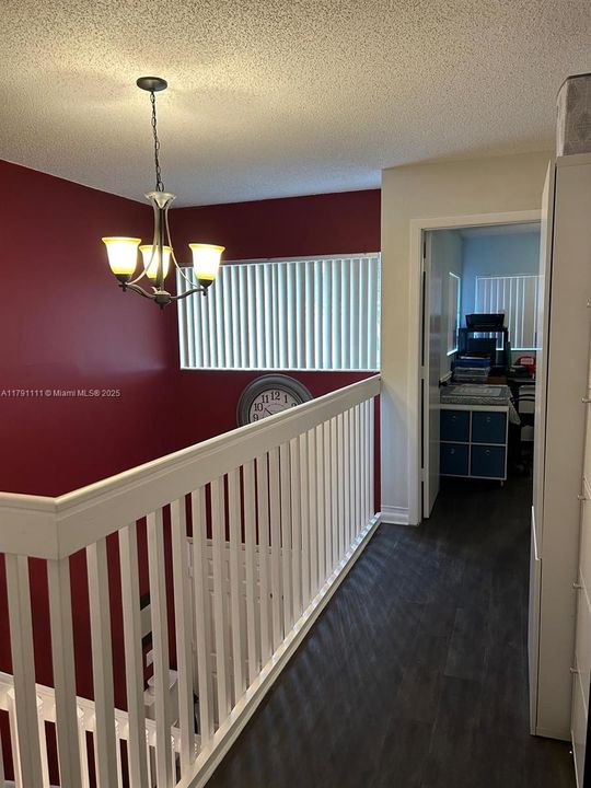 En Venta: $413,000 (2 camas, 2 baños, 1226 Pies cuadrados)