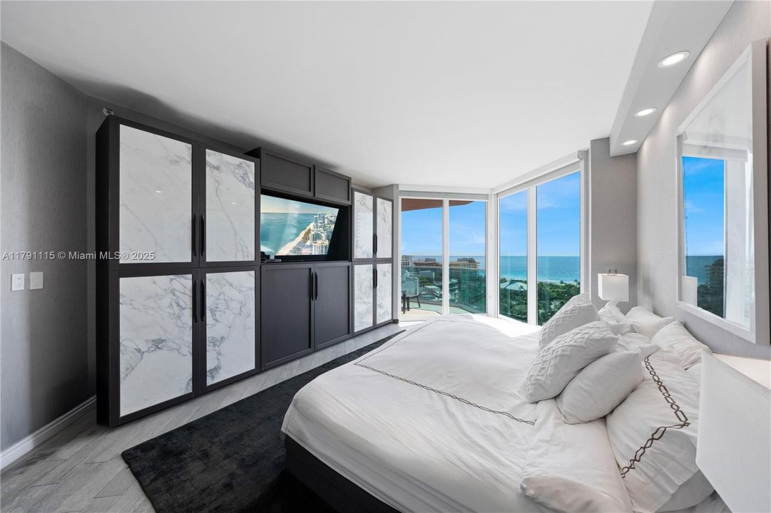 待售: $3,950,000 (3 贝兹, 2 浴室, 2355 平方英尺)