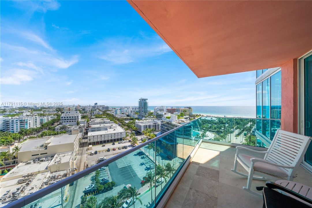 待售: $3,950,000 (3 贝兹, 2 浴室, 2355 平方英尺)