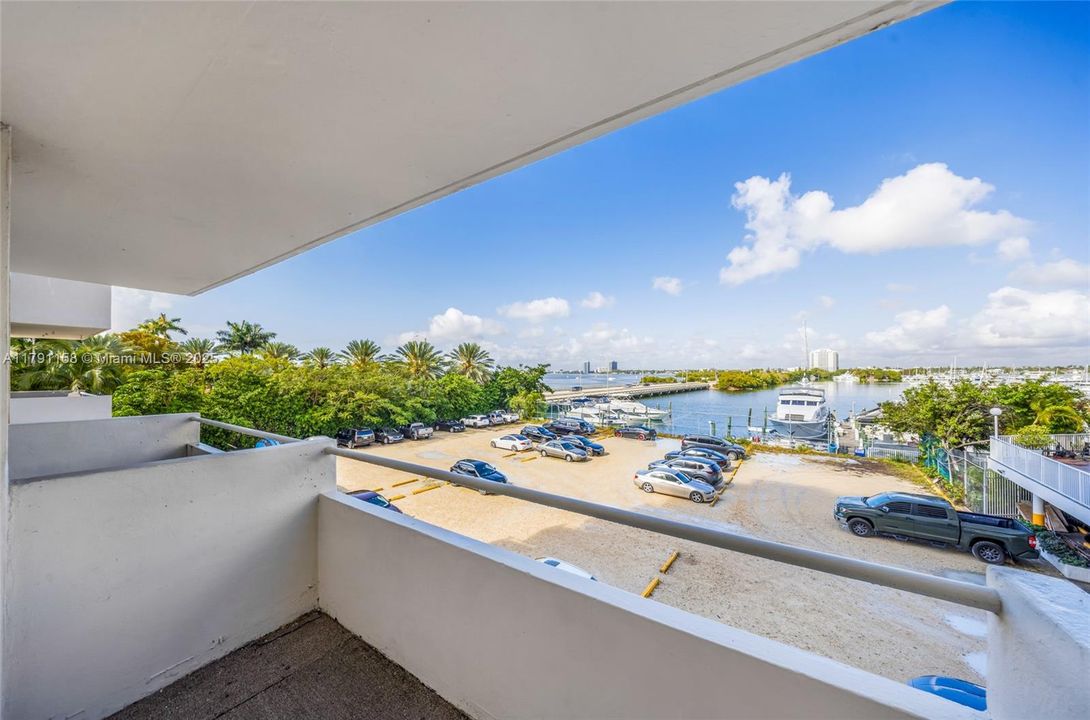 Недавно арендовано: $1,550 (0 спален, 1 ванн, 431 Квадратных фут)