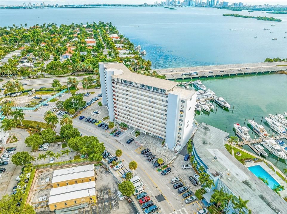 Недавно арендовано: $1,550 (0 спален, 1 ванн, 431 Квадратных фут)