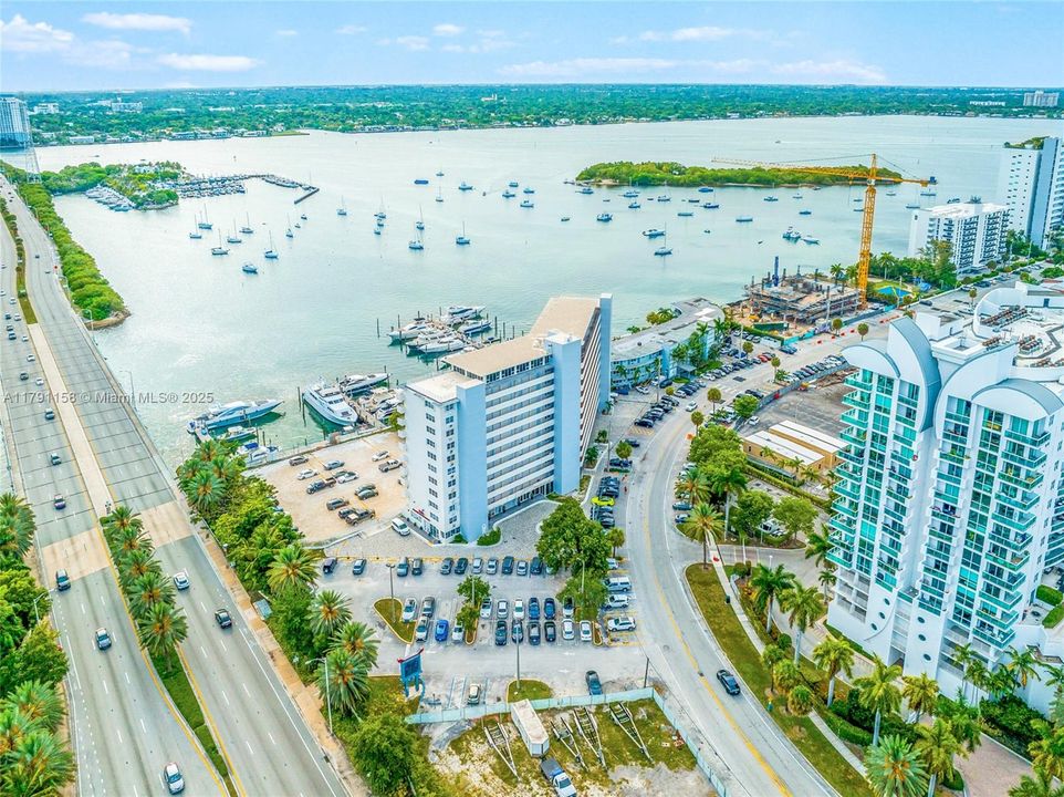 Недавно арендовано: $1,550 (0 спален, 1 ванн, 431 Квадратных фут)