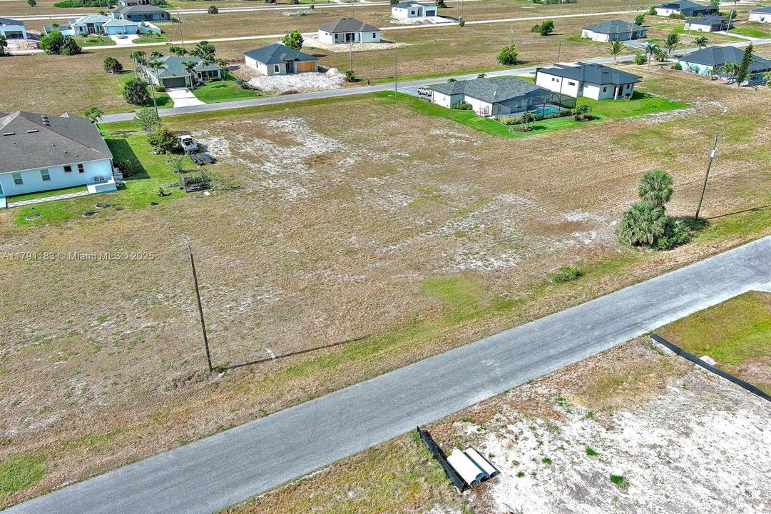 待售: $73,000 (0.34 acres)