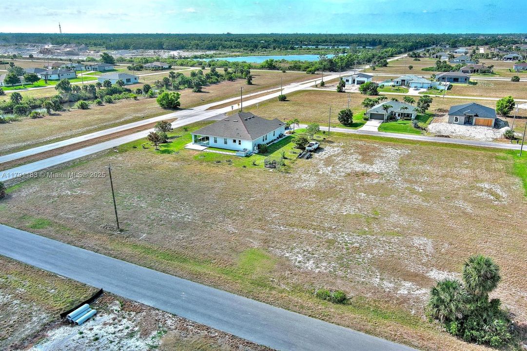 待售: $73,000 (0.34 acres)