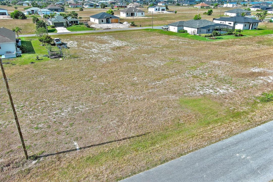 待售: $73,000 (0.34 acres)