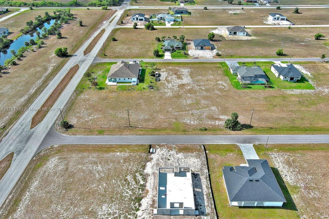 待售: $73,000 (0.34 acres)