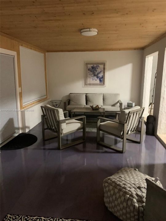 For Rent: $4,390 (3 beds, 3 baths, 3298 Square Feet)