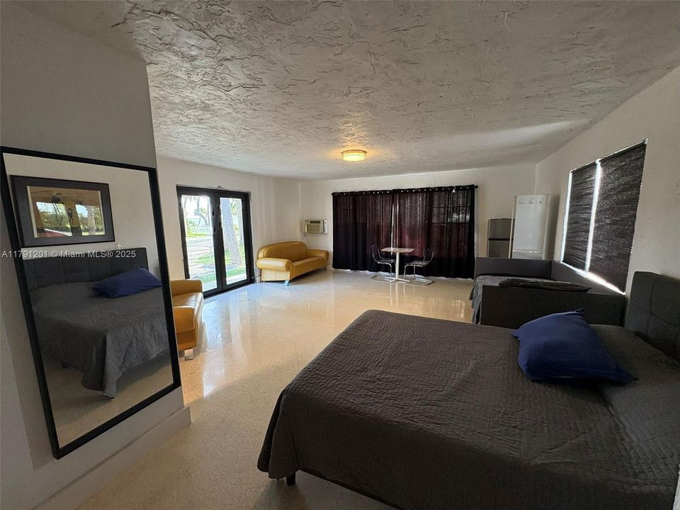 For Rent: $4,390 (3 beds, 3 baths, 3298 Square Feet)