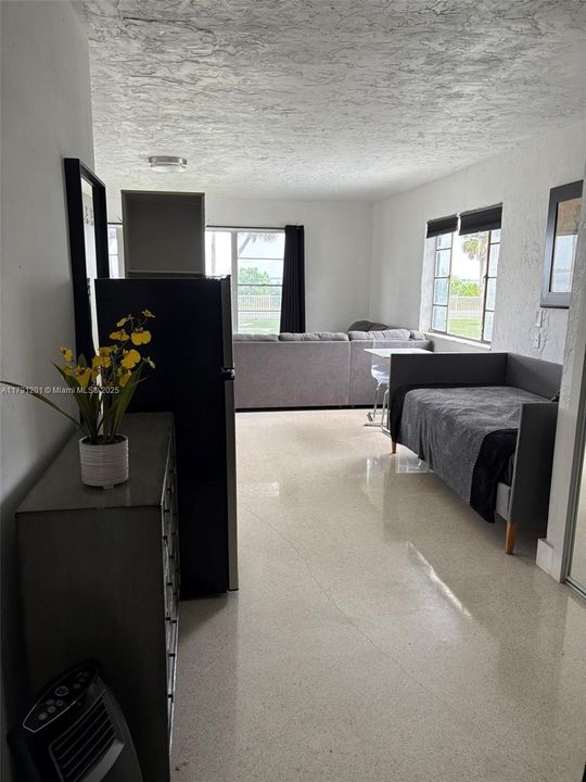 For Rent: $4,390 (3 beds, 3 baths, 3298 Square Feet)