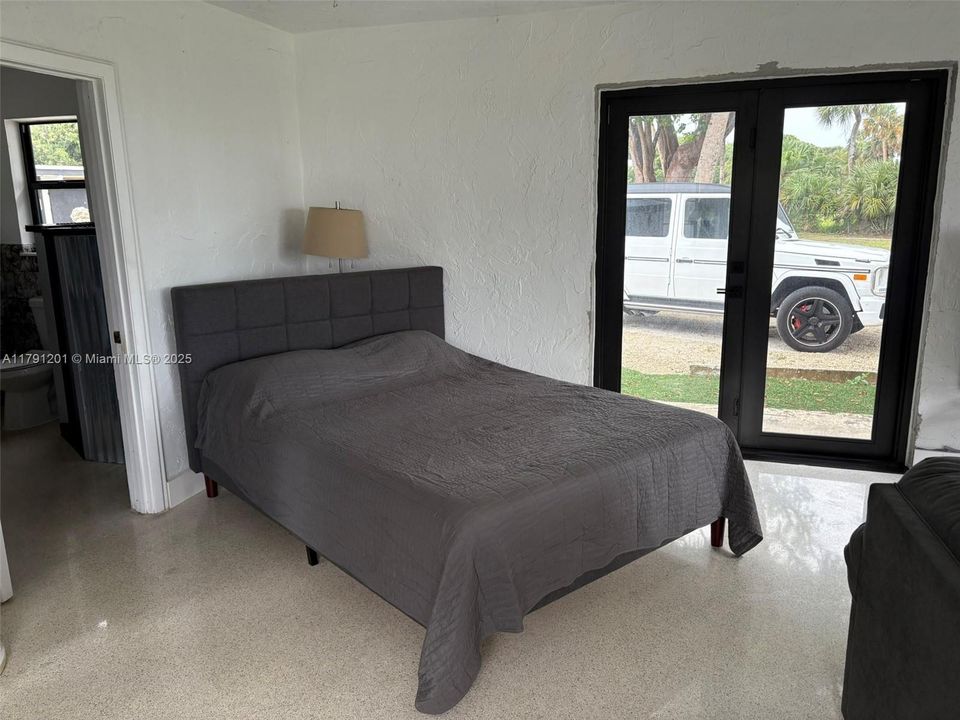 For Rent: $4,390 (3 beds, 3 baths, 3298 Square Feet)