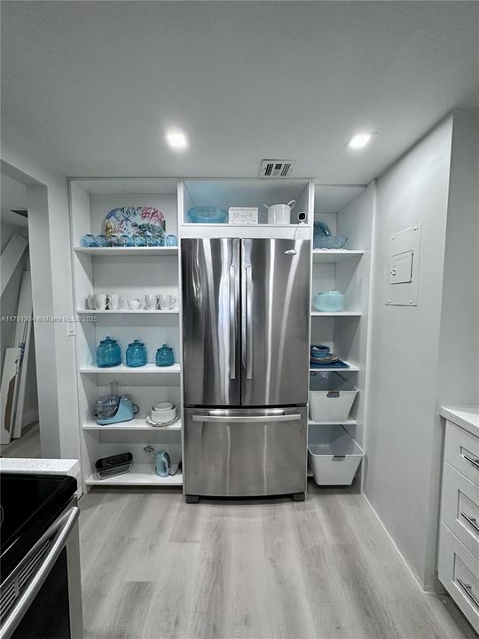 For Rent: $4,000 (2 beds, 2 baths, 0 Square Feet)