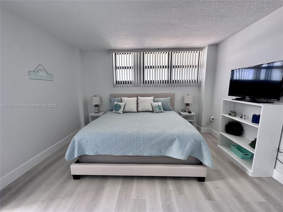 For Rent: $4,000 (2 beds, 2 baths, 0 Square Feet)