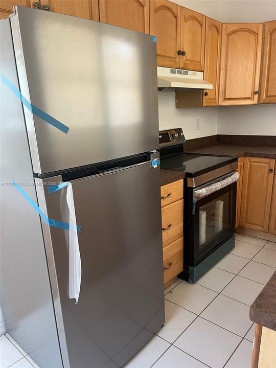 Recently Rented: $1,424 (1 beds, 1 baths, 900 Square Feet)