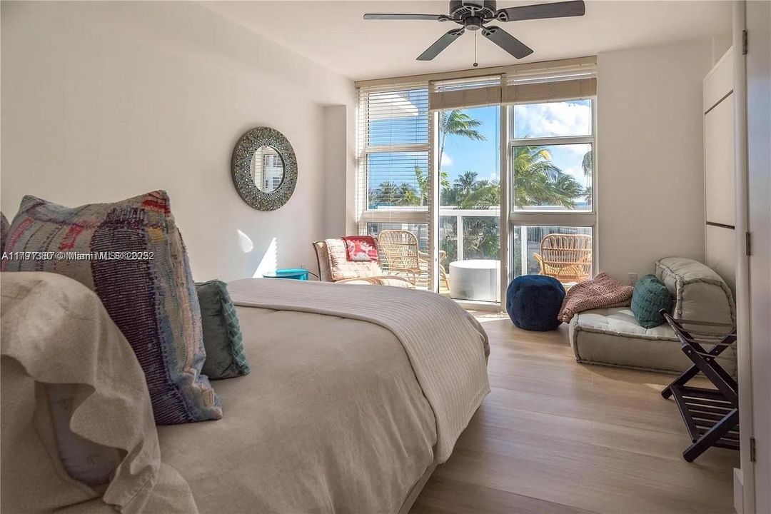 Vendido Recientemente: $1,245,000 (2 camas, 2 baños, 1056 Pies cuadrados)