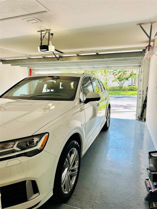 最近售出: $748,995 (3 贝兹, 2 浴室, 1609 平方英尺)