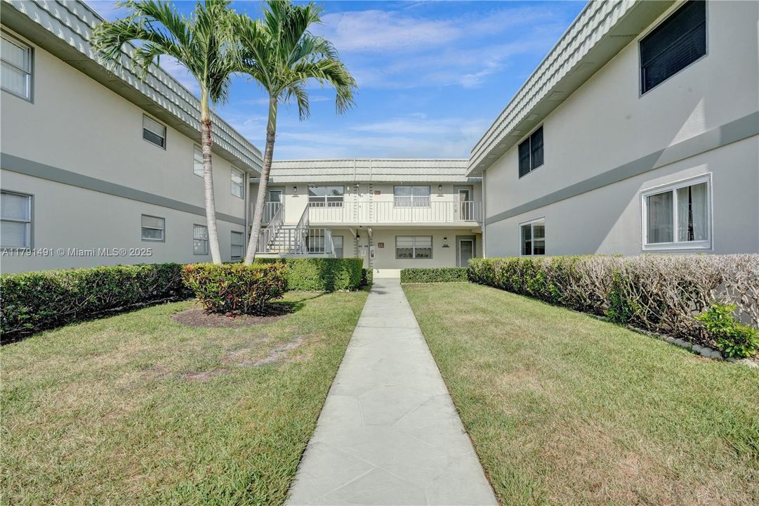 Vendido Recientemente: $75,000 (1 camas, 1 baños, 720 Pies cuadrados)