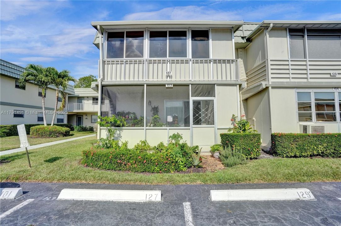 Vendido Recientemente: $75,000 (1 camas, 1 baños, 720 Pies cuadrados)