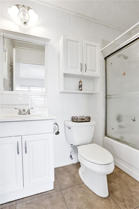 Vendido Recientemente: $75,000 (1 camas, 1 baños, 720 Pies cuadrados)