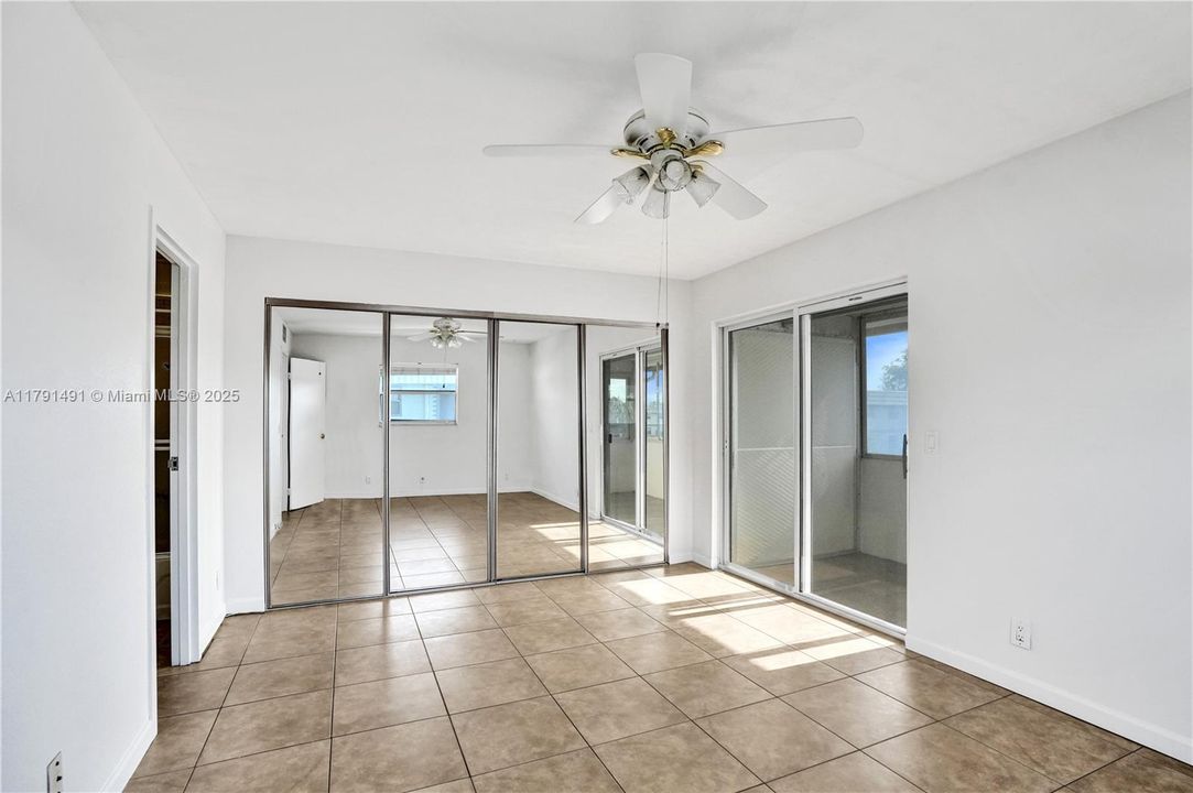 Vendido Recientemente: $75,000 (1 camas, 1 baños, 720 Pies cuadrados)