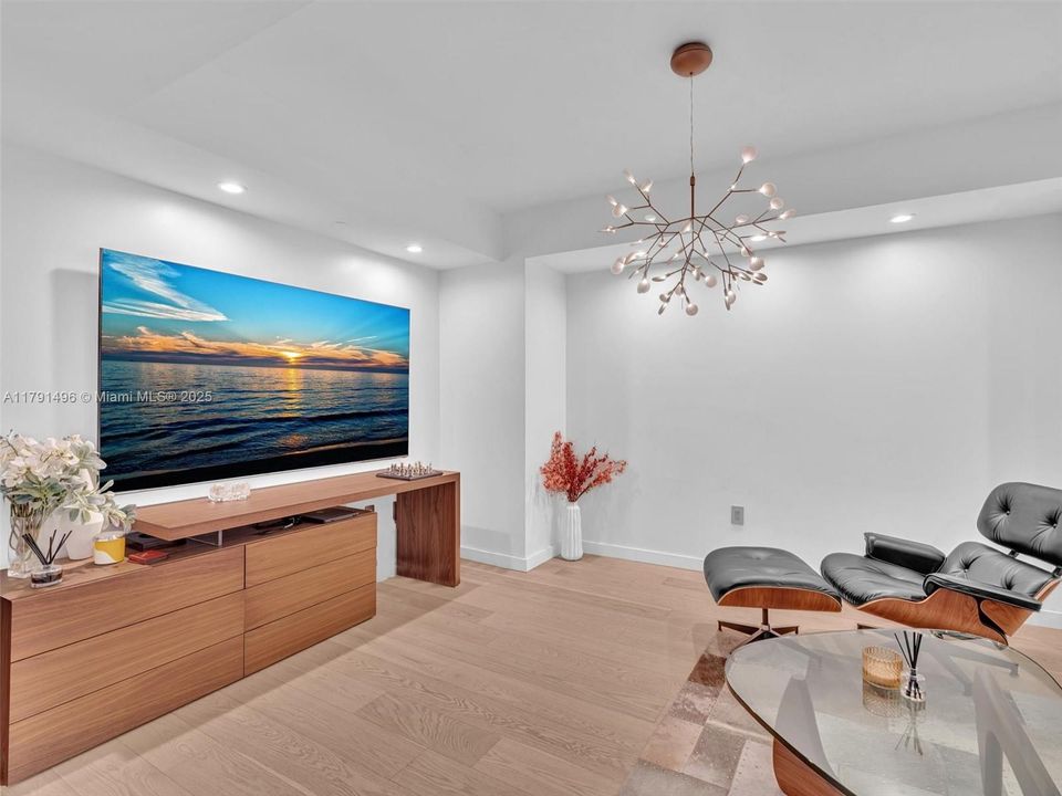 For Sale: $2,450,000 (3 beds, 3 baths, 3274 Square Feet)