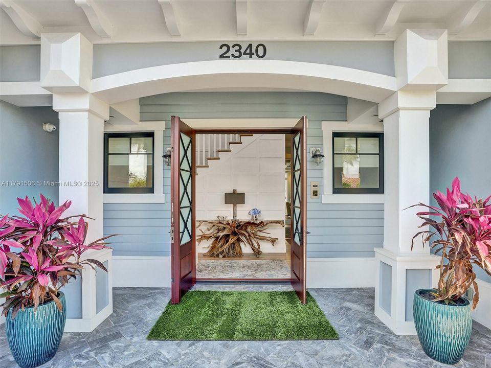 For Sale: $5,295,000 (4 beds, 3 baths, 3478 Square Feet)